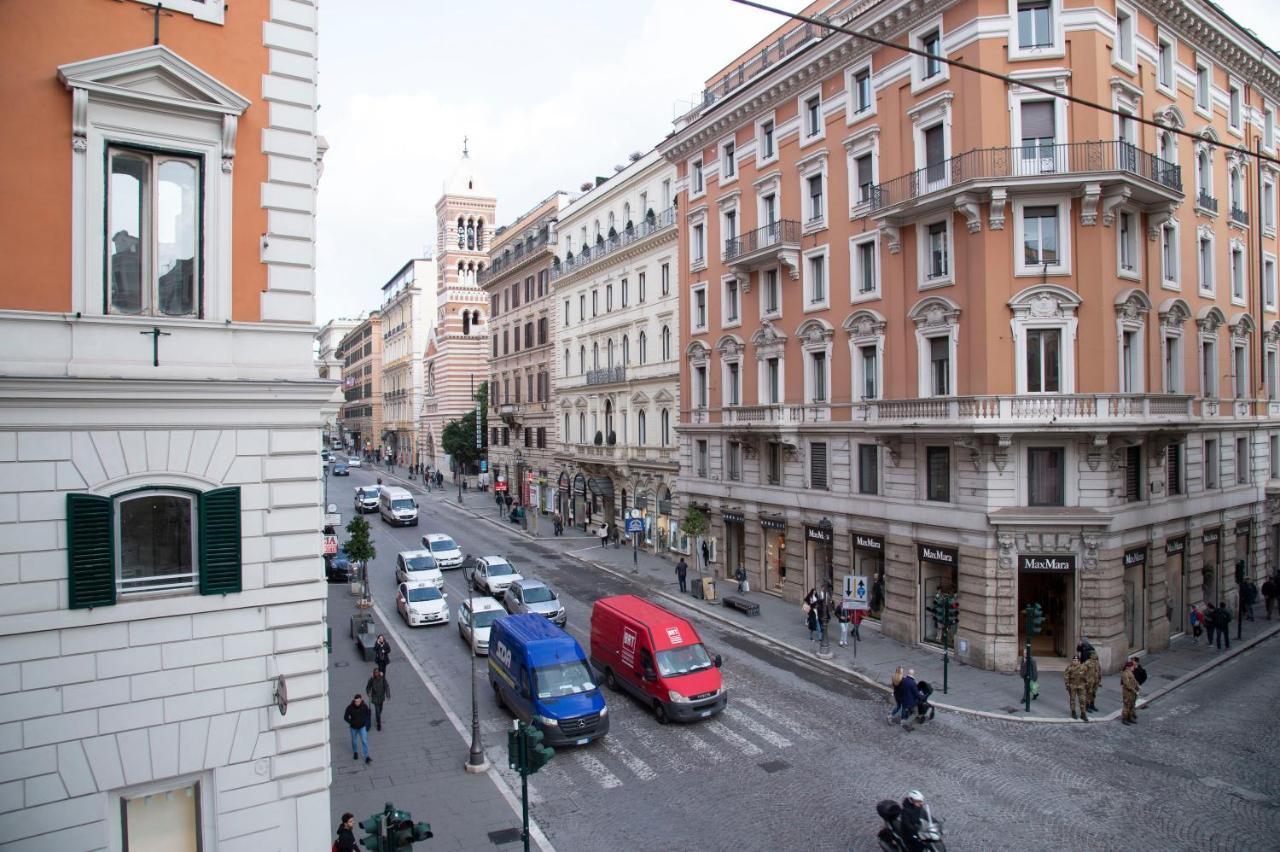 Nazionale 221 Mamila Suite روما المظهر الخارجي الصورة